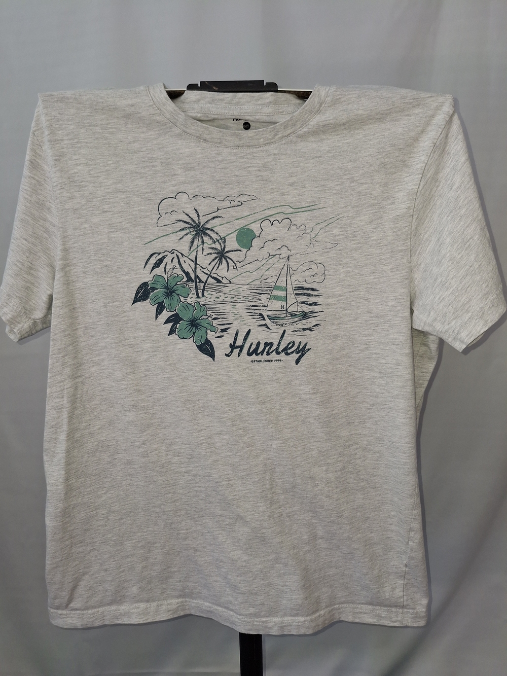 Hurley Light Gray Short Sleeve Tee with Green Coastal Graphic